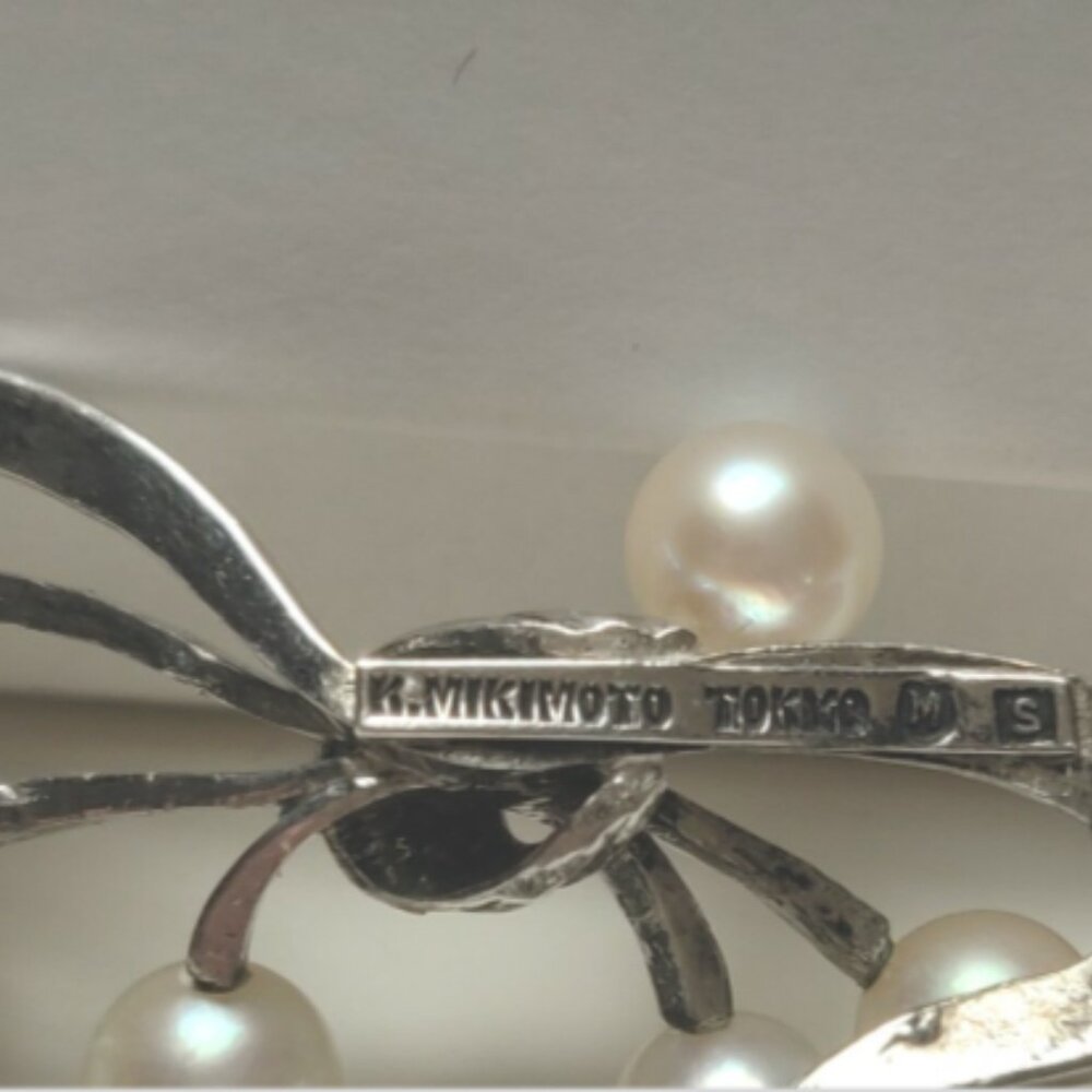 Mikimoto Pearl Brooch Pin Very Vintage Sterling Silver Butterfly with 5mm Pearls - Picture 5 of 6